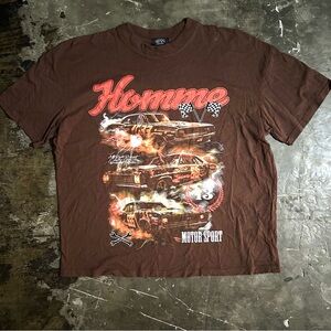 LARGE Brown and orange graphic car tee